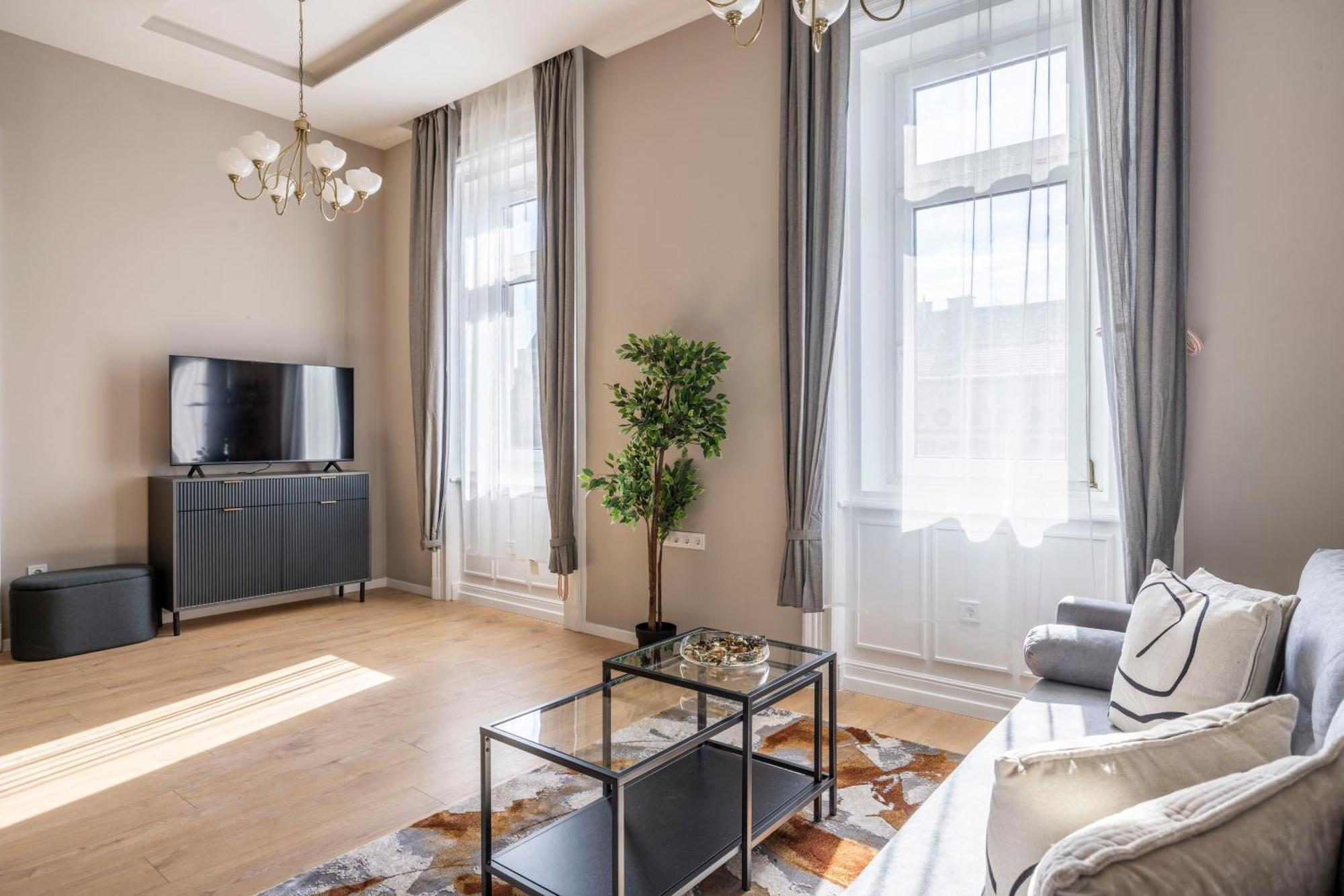 Exclusive N' Spacious Elizabeth Central Suite Budapest Luaran gambar